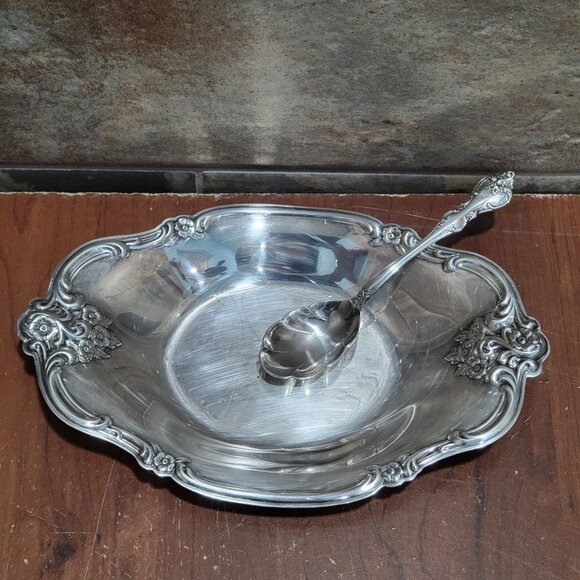 International Silver Orleans Pattern Silverplate Serving Dish Tray Spoon - Picture 12 of 12